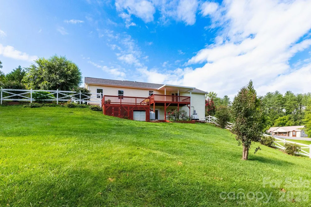 73 Ridge Brook Drive Weaverville, NC 28787