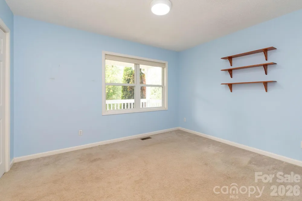 73 Ridge Brook Drive Weaverville, NC 28787
