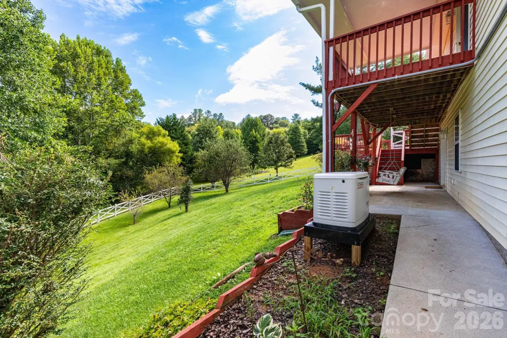 73 Ridge Brook Drive Weaverville, NC 28787