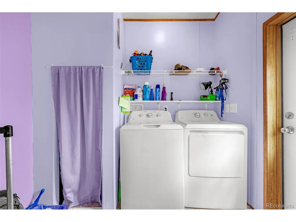 213 S 1st Street Victor, CO 80860