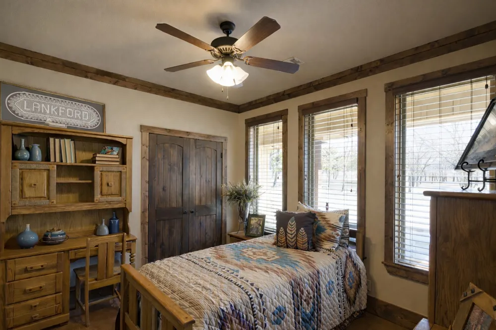 1011 Red Road Howe, TX 75459