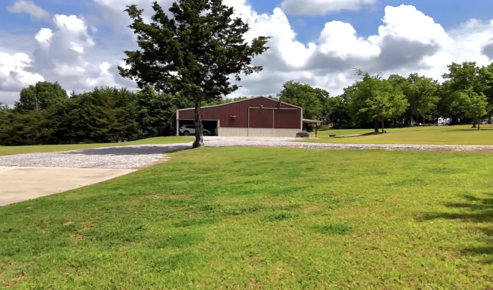 1011 Red Road Howe, TX 75459