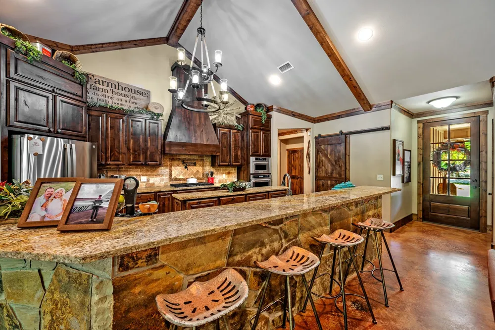 1011 Red Road Howe, TX 75459