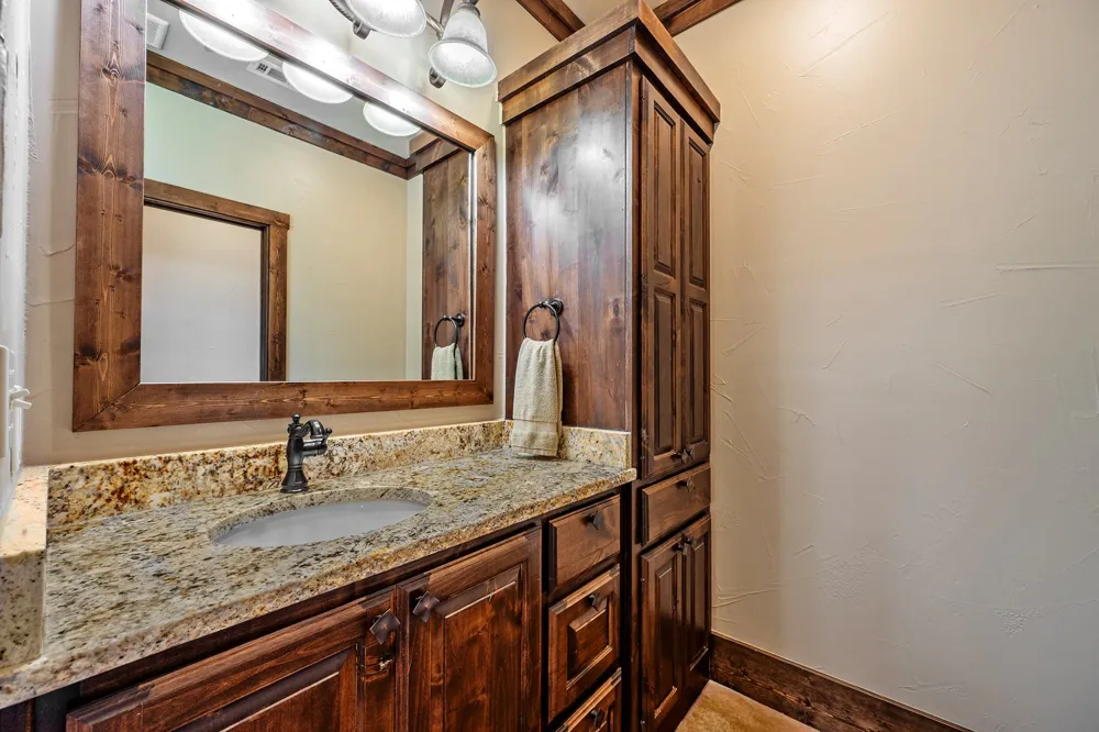 1011 Red Road Howe, TX 75459
