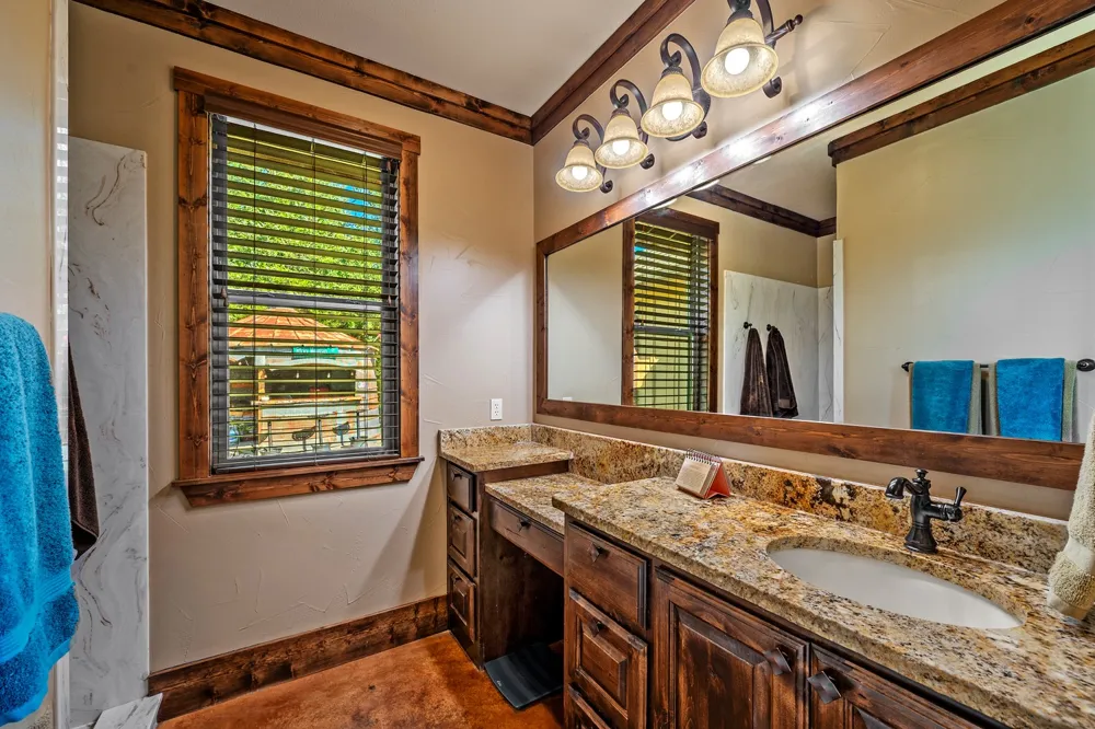 1011 Red Road Howe, TX 75459