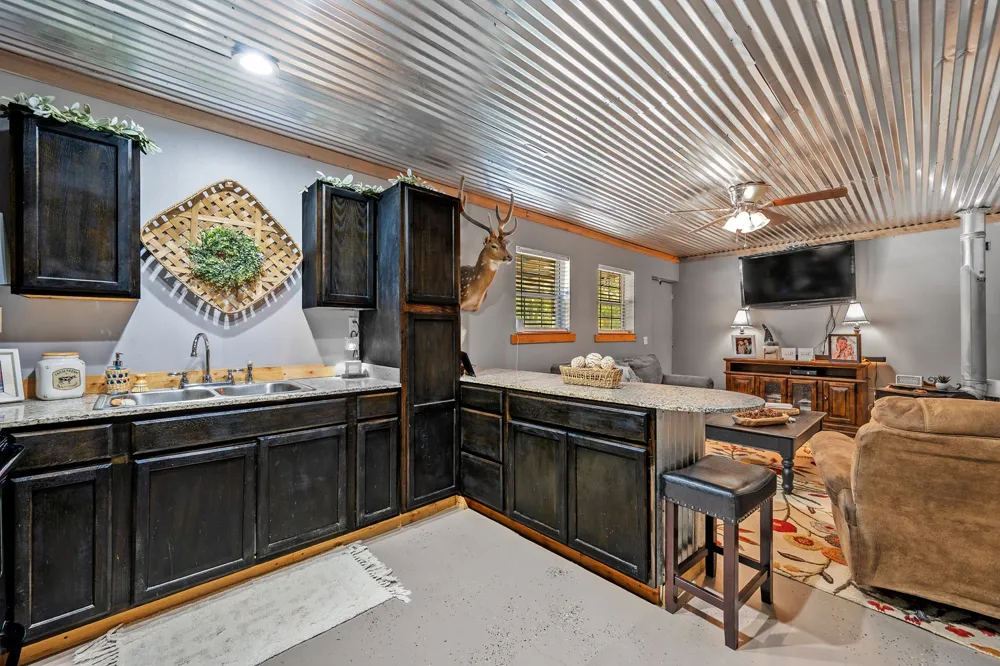 1011 Red Road Howe, TX 75459