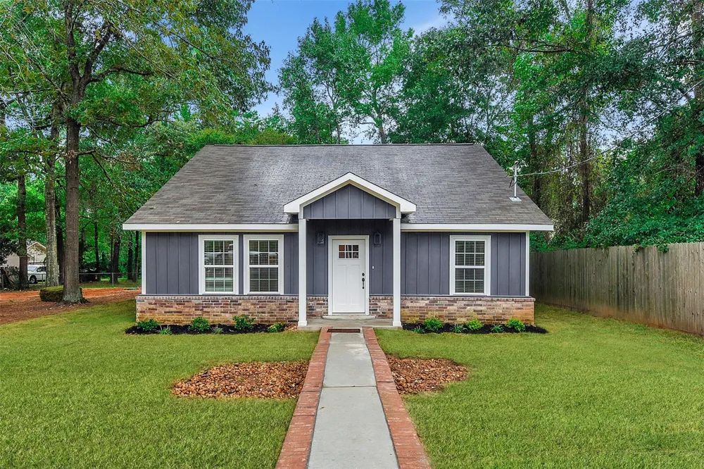 711 French River Circle Montgomery, TX 77316