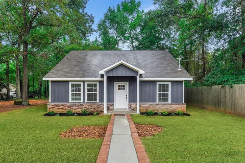 711 French River Circle