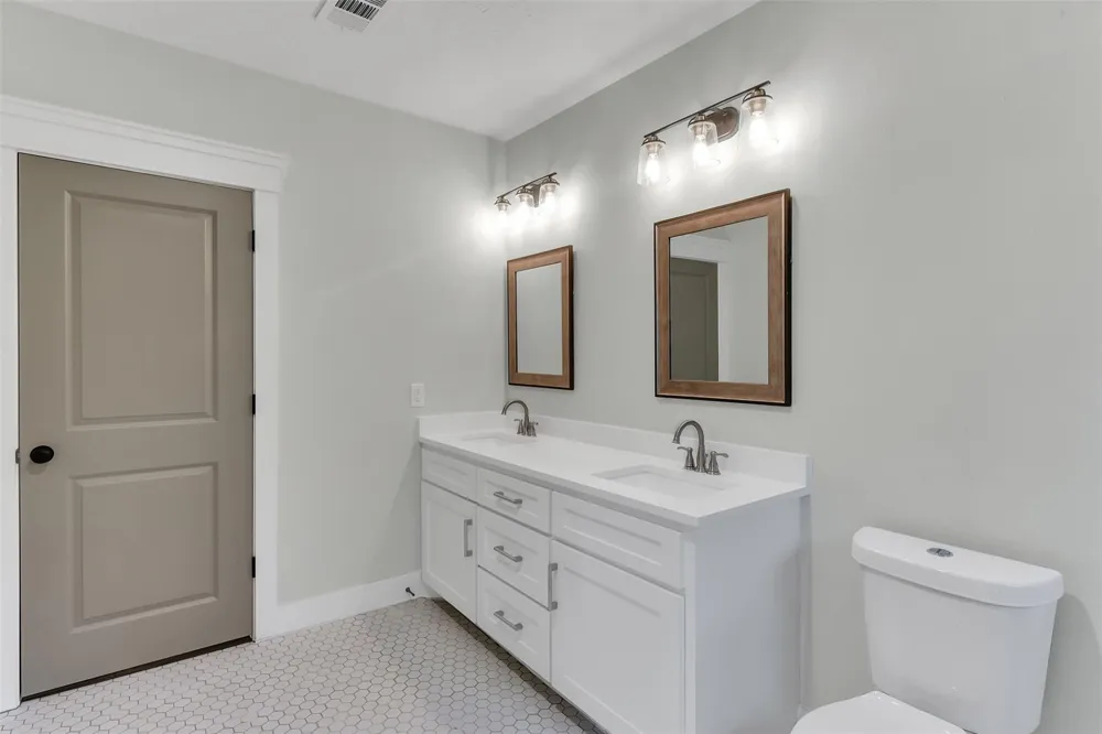 711 French River Circle Montgomery, TX 77316