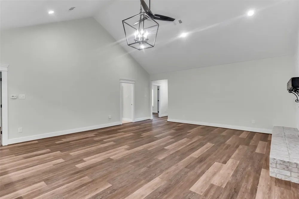 711 French River Circle Montgomery, TX 77316