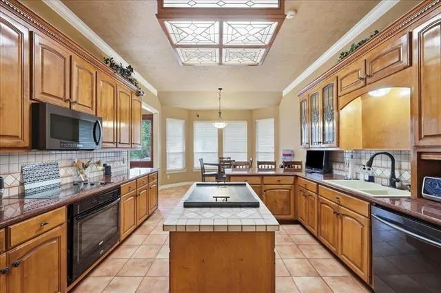 108 Wade Silsbee, TX 77656
