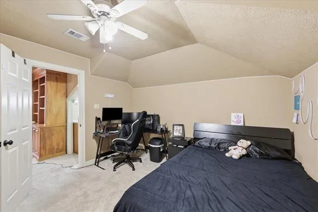 108 Wade Silsbee, TX 77656