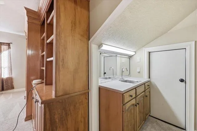 108 Wade Silsbee, TX 77656