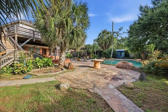 108 Wade Silsbee, TX 77656