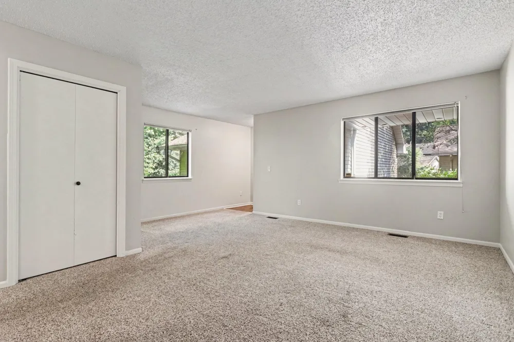 723 Charlemagne Boulevard Battle Creek, MI 49017