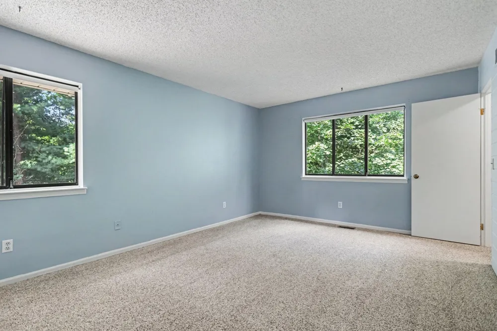 723 Charlemagne Boulevard Battle Creek, MI 49017