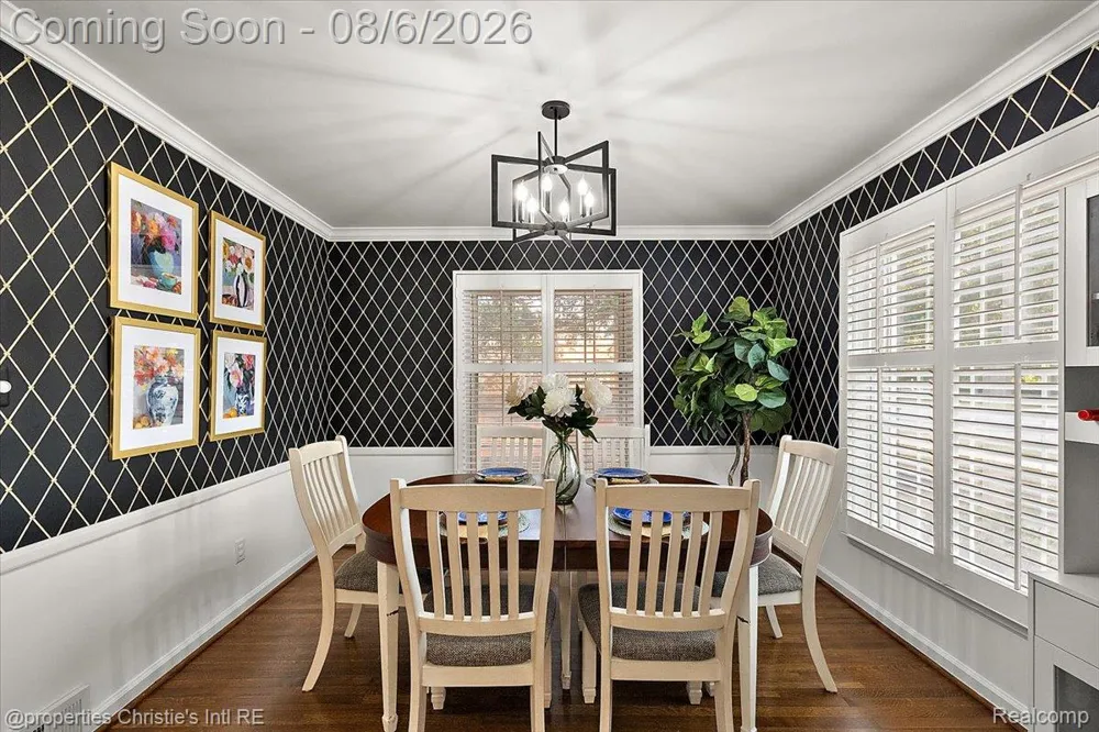 162 Fisher Road Grosse Pointe Farms City, MI 48230