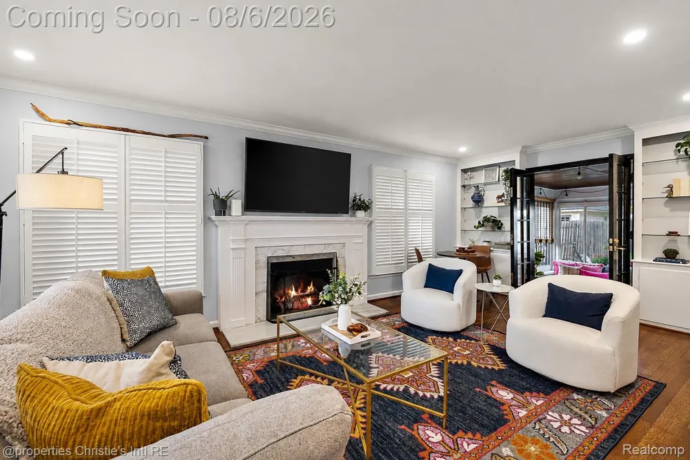 162 Fisher Road Grosse Pointe Farms City, MI 48230