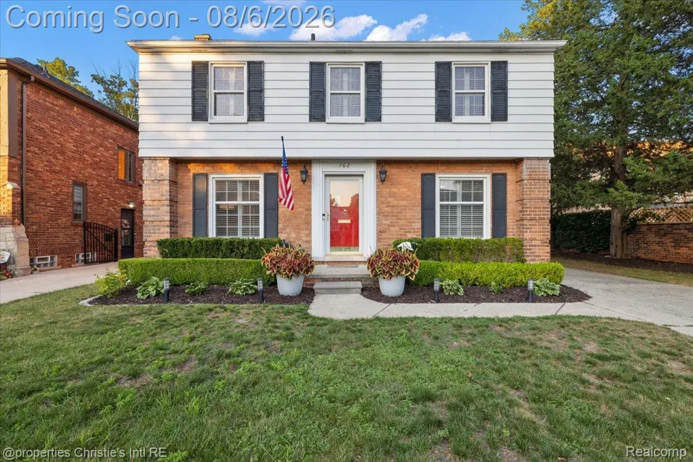 162 Fisher Road Grosse Pointe Farms City, MI 48230