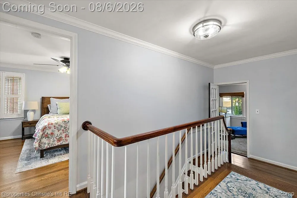162 Fisher Road Grosse Pointe Farms City, MI 48230
