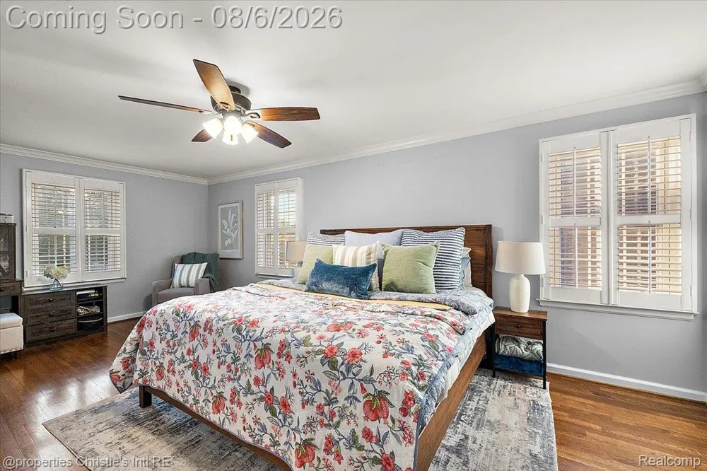 162 Fisher Road Grosse Pointe Farms City, MI 48230