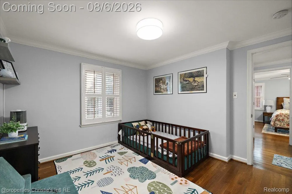 162 Fisher Road Grosse Pointe Farms City, MI 48230