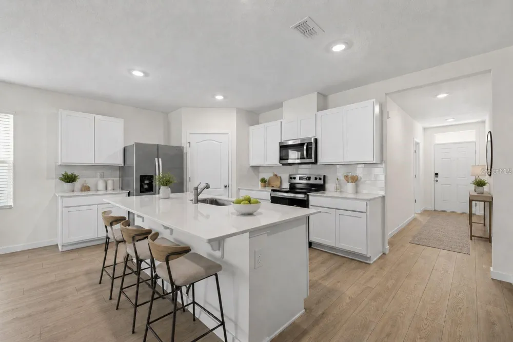 2893 HOUSE FINCH ROAD #A Harmony, FL 34773