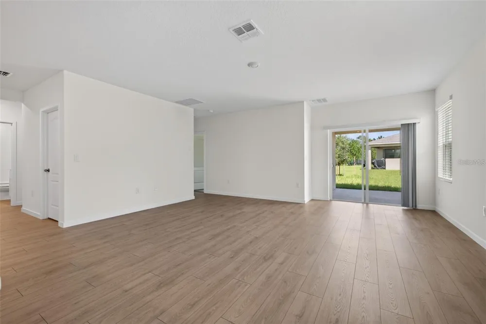 2893 HOUSE FINCH ROAD #A Harmony, FL 34773