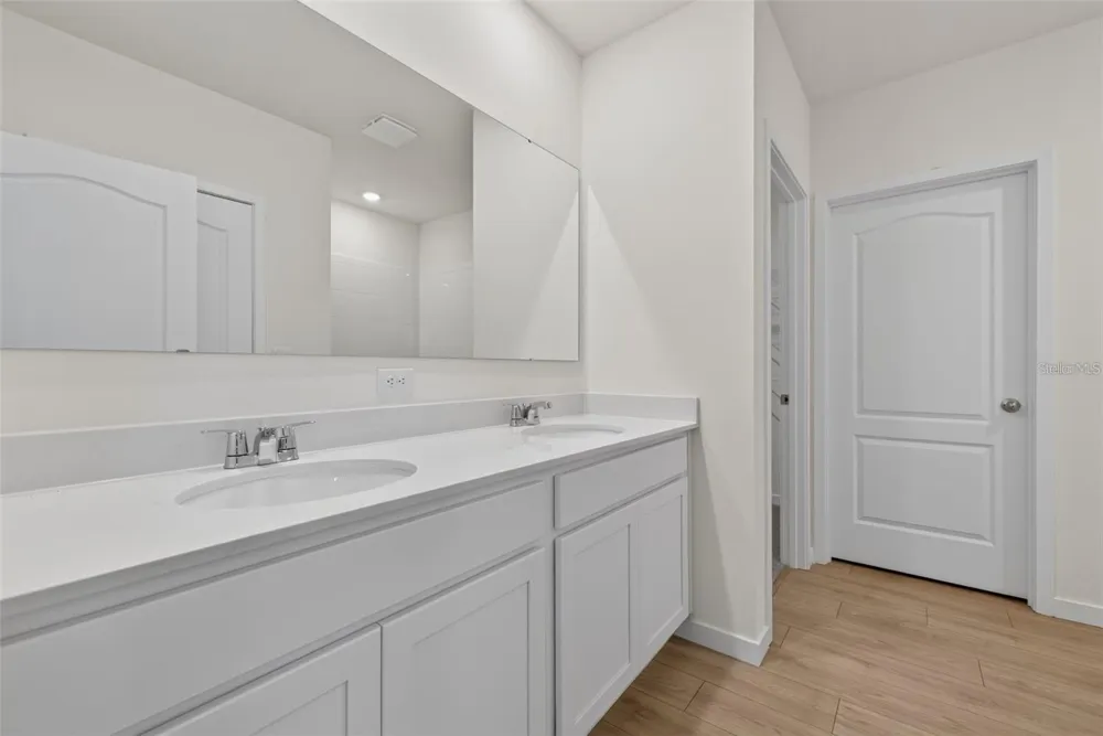 2893 HOUSE FINCH ROAD #A Harmony, FL 34773