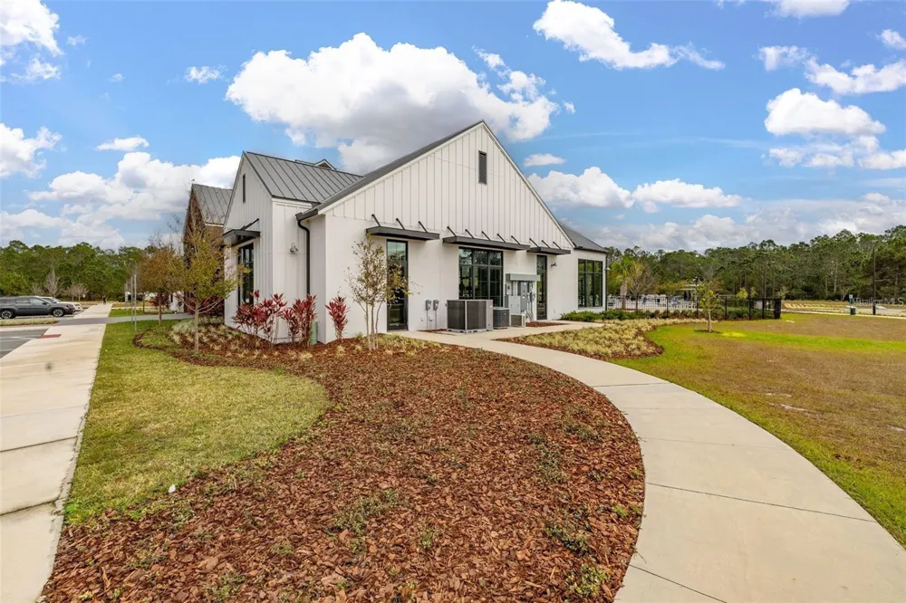 2893 HOUSE FINCH ROAD #A Harmony, FL 34773