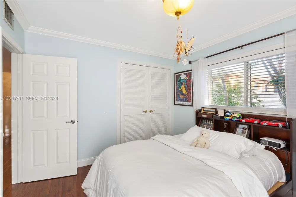 6315 Maynada St Coral Gables, FL 33146