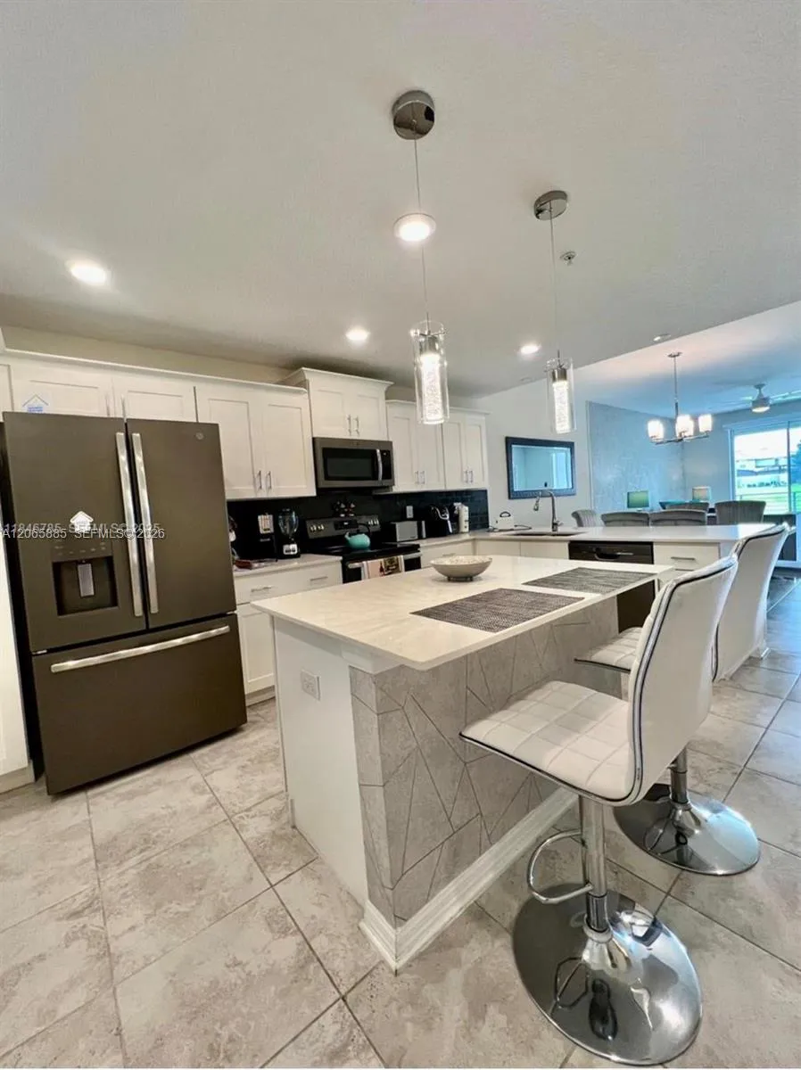 3111 Paradox #104 Kissimmee, FL 34746