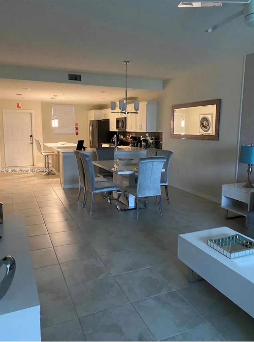 3111 Paradox #104 Kissimmee, FL 34746