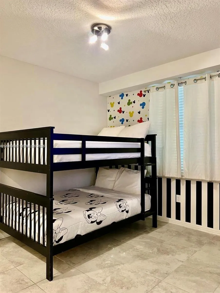 3111 Paradox #104 Kissimmee, FL 34746