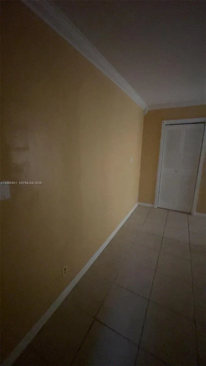 3777 NW 78th Ave #10G Davie, FL 33024