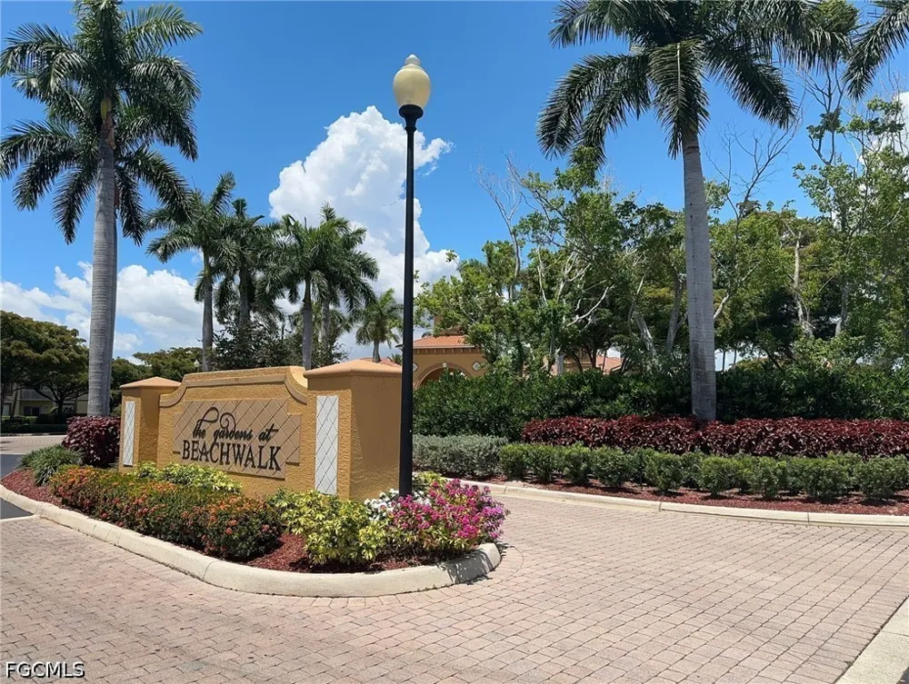 Ocean Walk Circle #202 Fort Myers, FL 33908