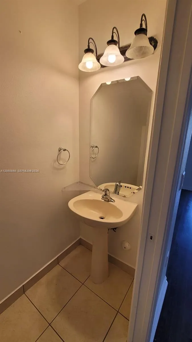 8353 SW 26th St #104 Miramar, FL 33025