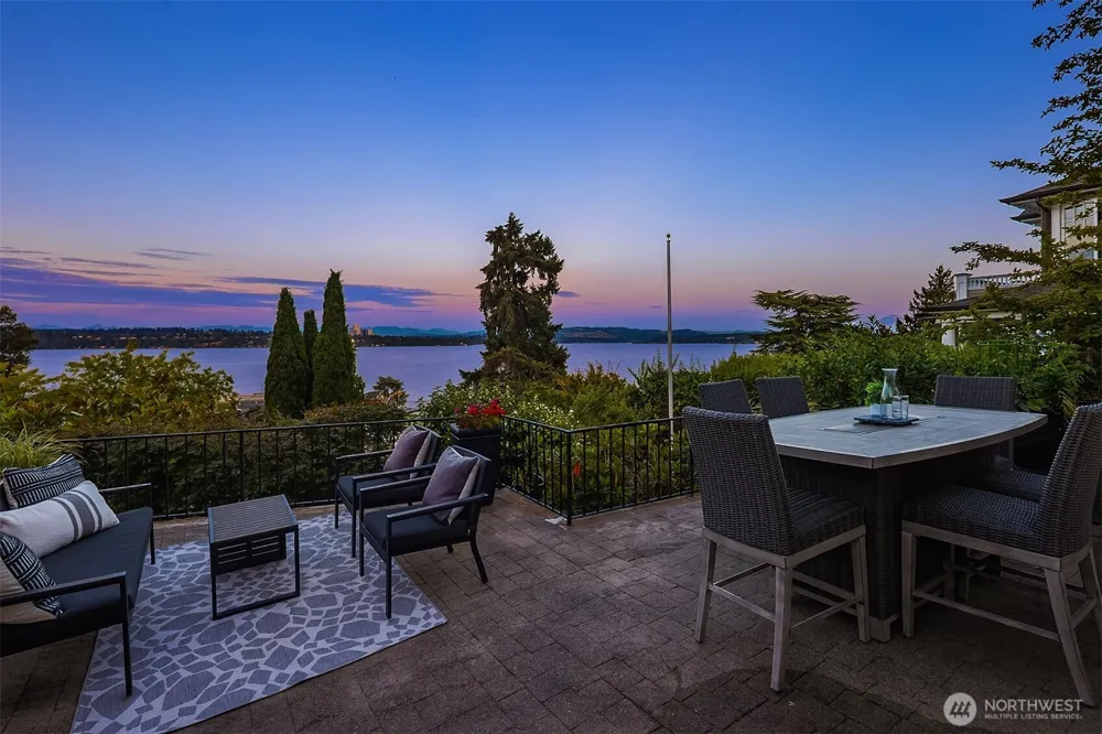 1021 McGilvra Boulevard E Seattle, WA 98112