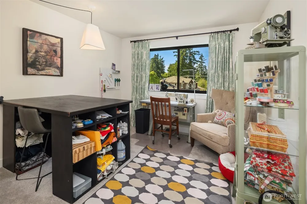 8902 196th Street SW Edmonds, WA 98026