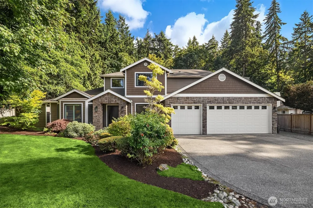 8902 196th Street SW Edmonds, WA 98026