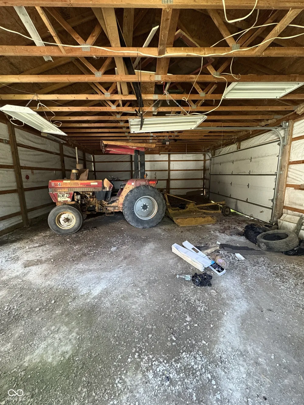 887 E State Road 42 E Cloverdale, IN 46120