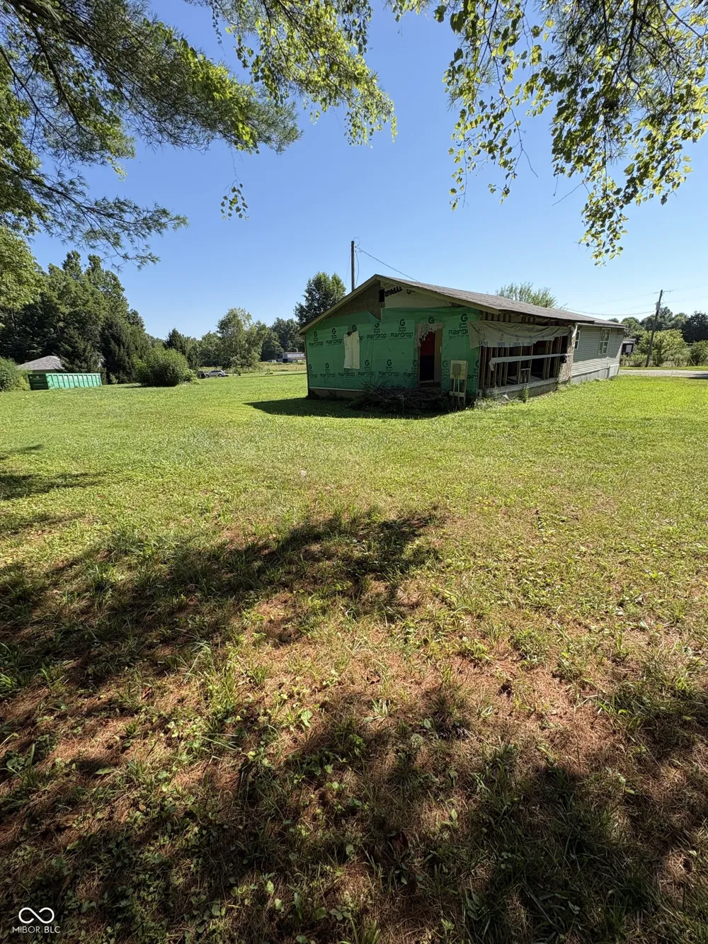 887 E State Road 42 E Cloverdale, IN 46120