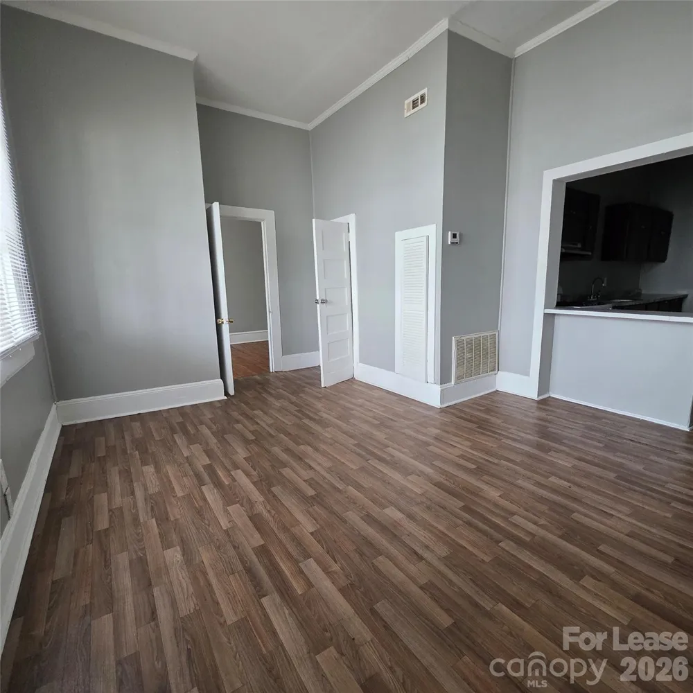 1909 E Ozark Avenue Gastonia, NC 28054