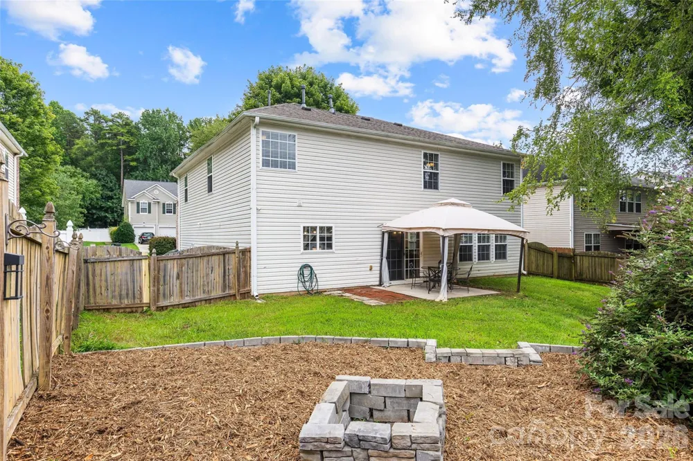 7835 Cornflower Commons Drive Mint Hill, NC 28227