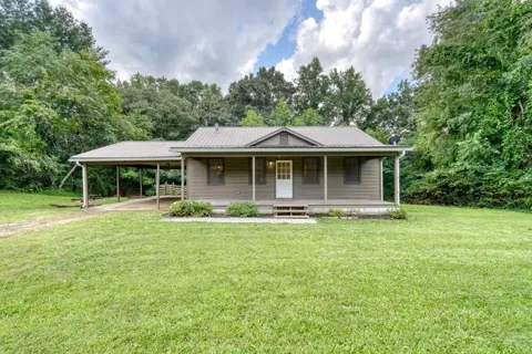 723 Bugscuffle Road