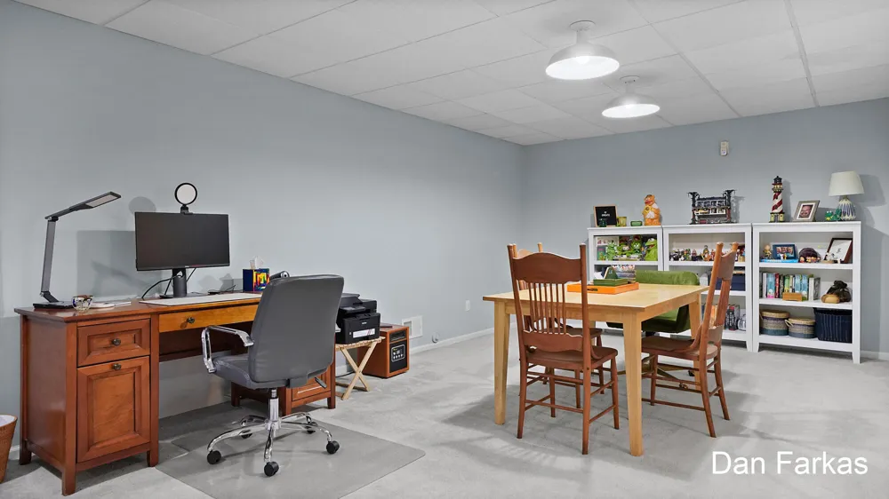 834 Brook Village Court Holland City, MI 49423