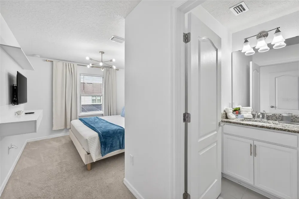 2417 DUBAI STREET Kissimmee, FL 34747
