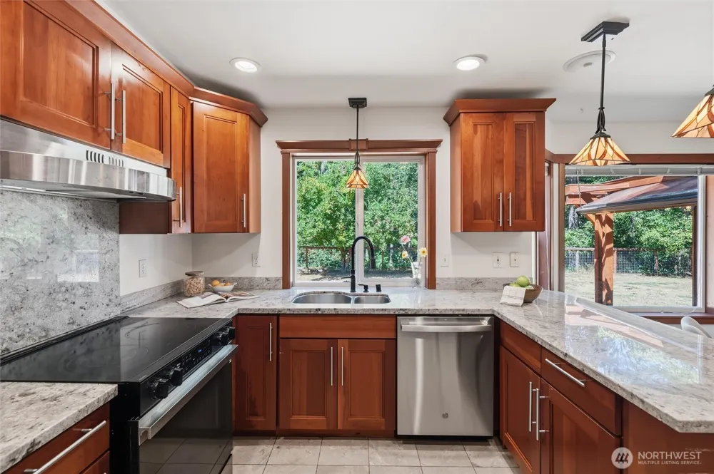 3611 135th Street NW Gig Harbor, WA 98332
