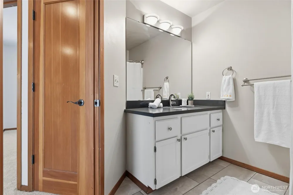 3611 135th Street NW Gig Harbor, WA 98332