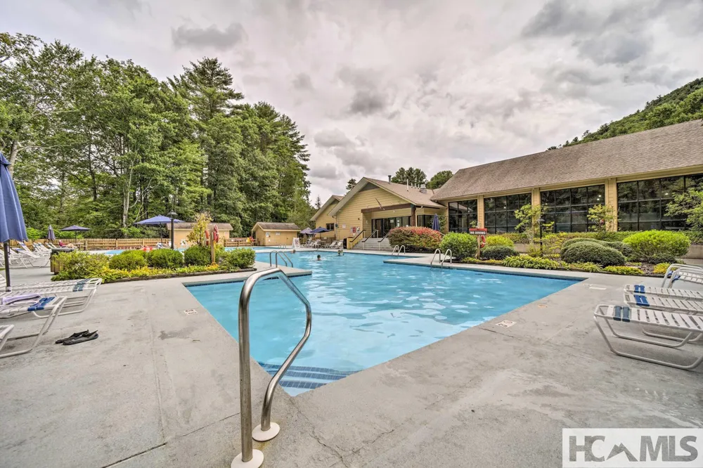 407 Overlook Road #2C Sapphire, NC 28774